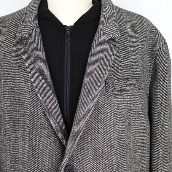 Michael Kors Men's Herringbone Wool Blend Pike Classic-Fit Overcoat Size 50R - Picture 5 of 10